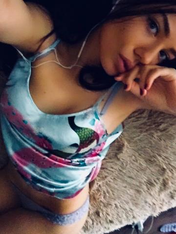 Моника фото 2