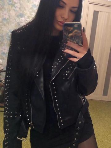 Моника фото 3