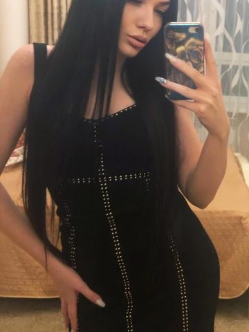 Моника фото 4